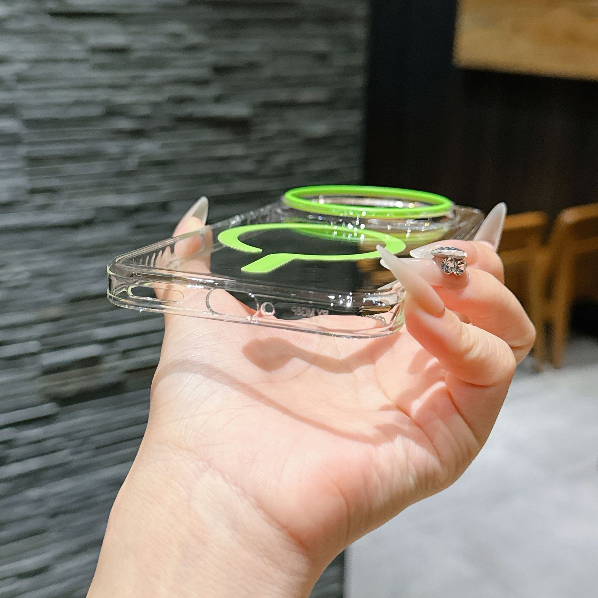 Fashion Luxury HD Transparent  - Oppo Find X8 评论和价格